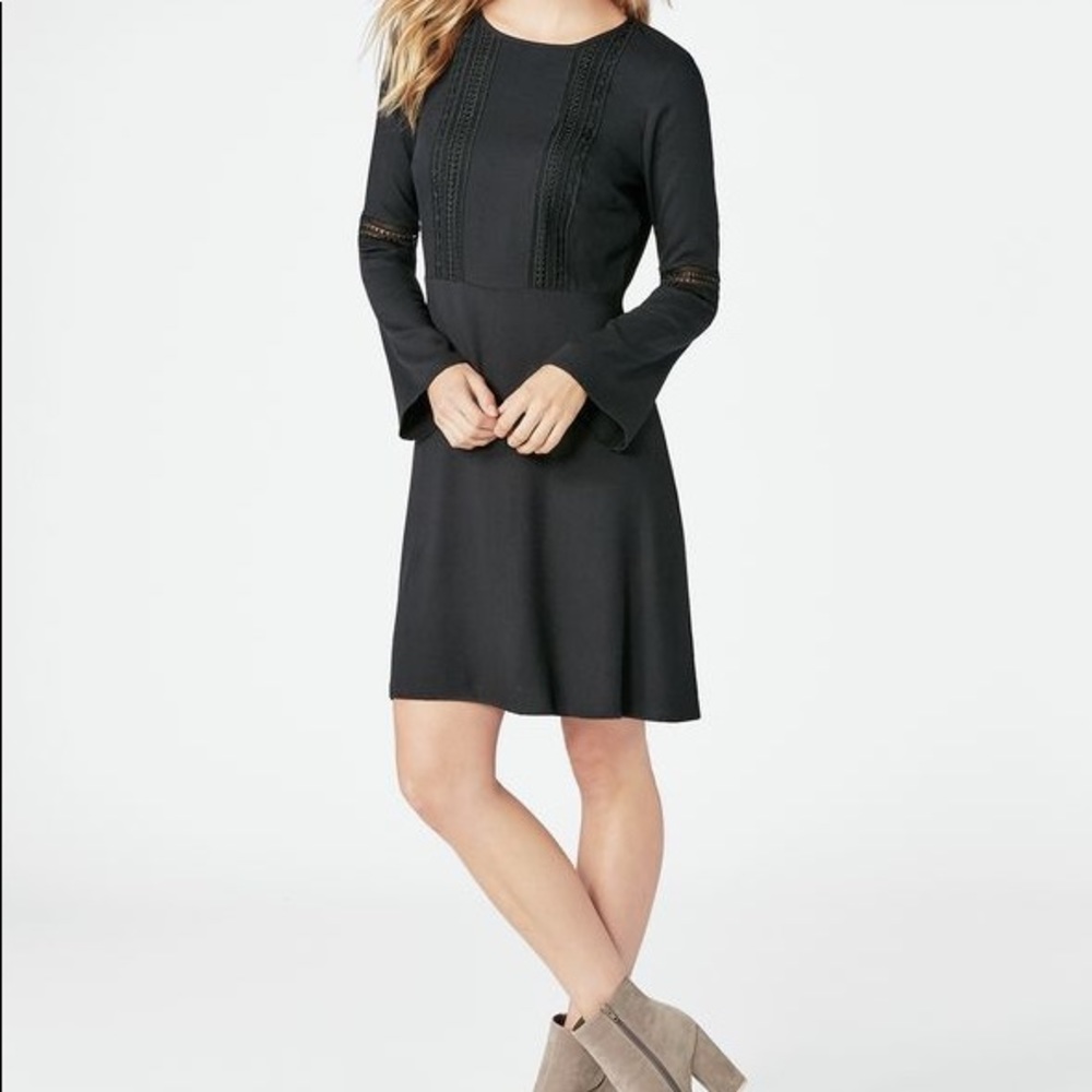 JustFab Black Bell Sleeve Lace Fall Dress Small